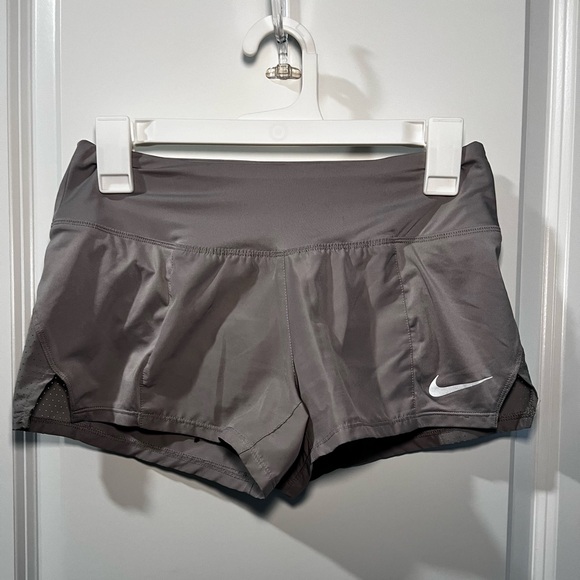 Women’s Nike Dri-fit shorts size XS - Picture 1 of 4